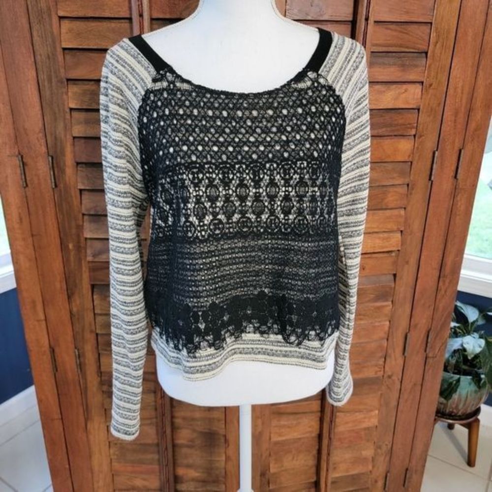 OTHERS FOLLOW women's long sleeve Blouse Top black stripes lace front size large